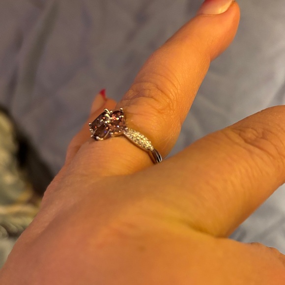 Sterling Club: Light Rhodolite - Picture 3 of 3